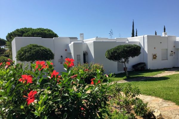 2 bedroom villas Vilamoura