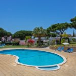 Beautiful large pool and childrens pool