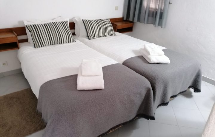 prado do golf apartment bedroom in Vilamoura Algarve