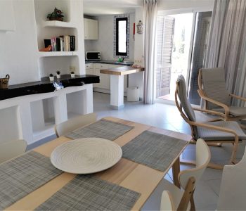 Prado_do_golf_ding_kitchen_lounge_area Prado do Golf - Self catering villas in Vilamoura, Algarve